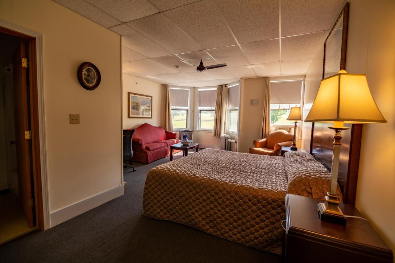 The Presidential Inn At Poland Spring Resort Esterno foto